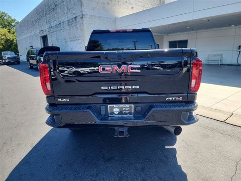 Certified 2022 GMC Sierra 2500 AT4 w/ Gooseneck/5TH Wheel Package image 8