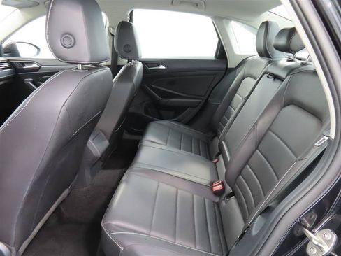 Used 2024 Volkswagen Jetta SE FWD image 26