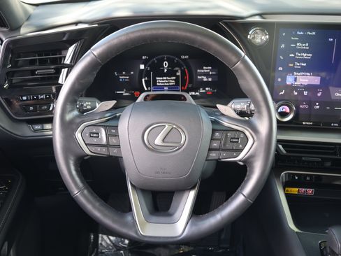 Certified 2025 Lexus TX 350 FWD w/ Technology Package image 17