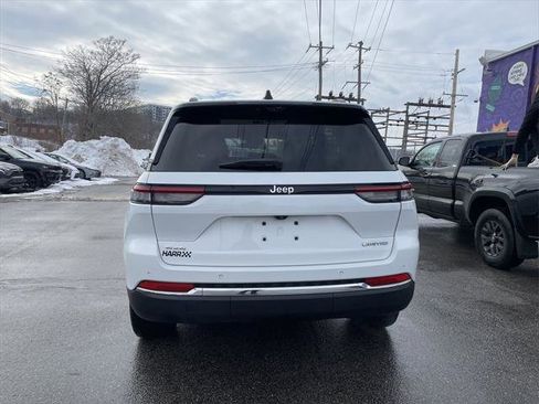 Certified 2023 Jeep Grand Cherokee Limited w/ Luxury Tech Group II image 4