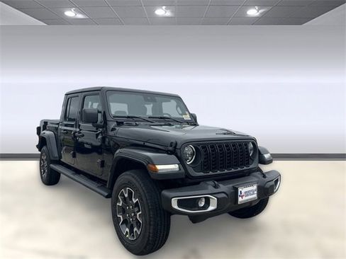 New 2025 Jeep Gladiator Sport w/ Premium Package image 6