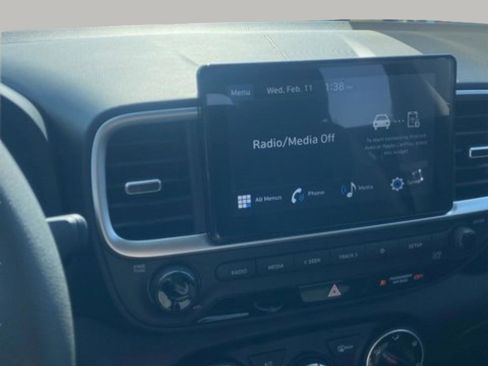 New 2026 Hyundai Venue SE image 24