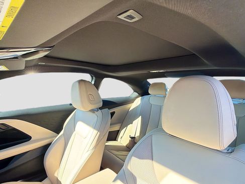 Used 2025 BMW M240i xDrive M240i image 29