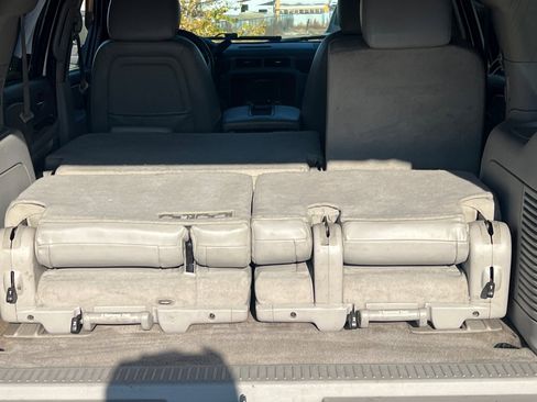 Used 2013 Chevrolet Tahoe LT w/ Luxury Package image 14