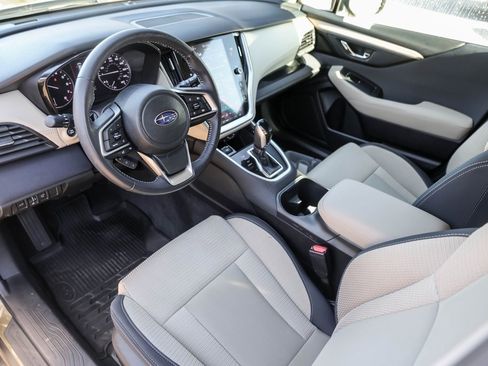Used 2021 Subaru Outback Premium image 13