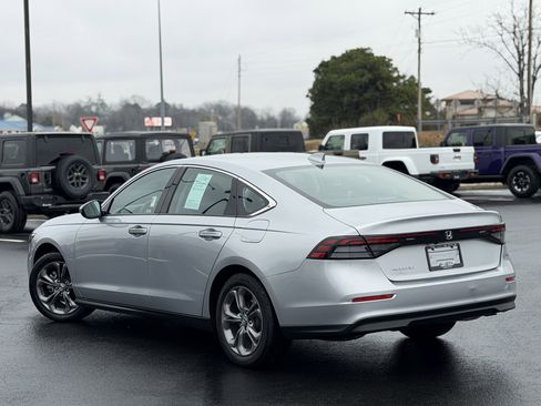 Used 2024 Honda Accord EX image 6