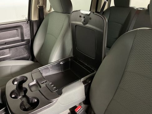Used 2016 RAM 1500 Tradesman AWD/4WD image 23