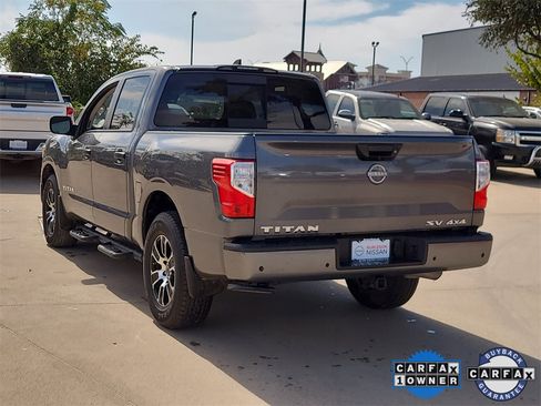 Certified 2023 Nissan Titan SV w/ Accessory Utility Package image 2