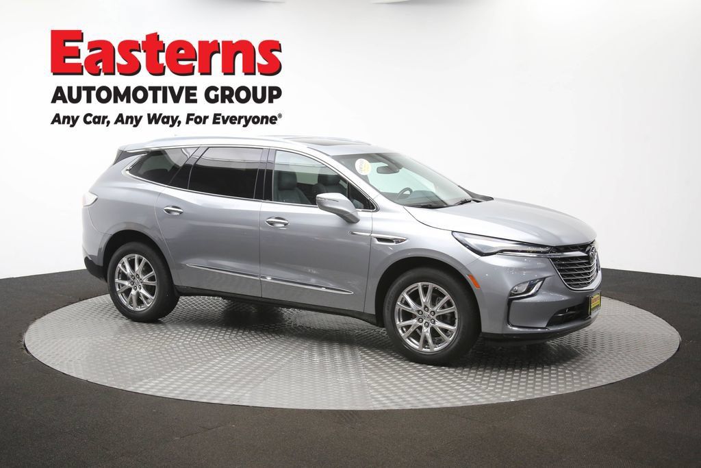 Used 2023 Buick Enclave Essence w/ Experience Buick Package FWD image 51