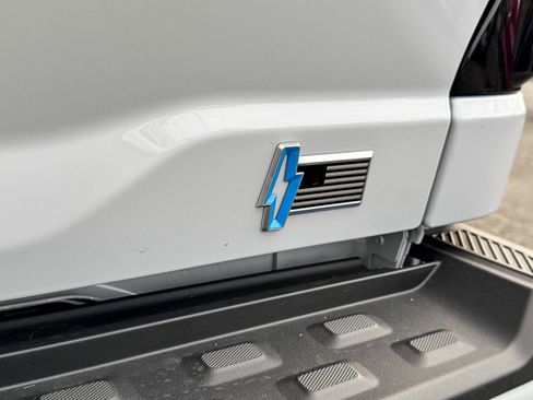 New 2025 Ford F150 Lightning Platinum image 18