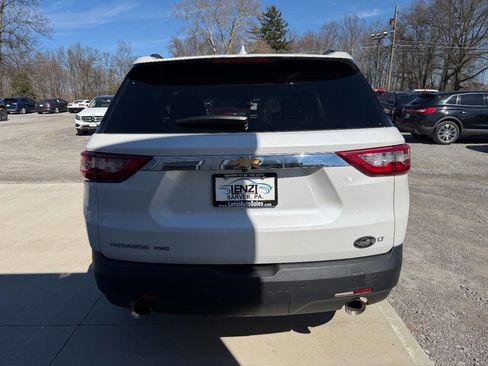 Used 2019 Chevrolet Traverse LT image 7