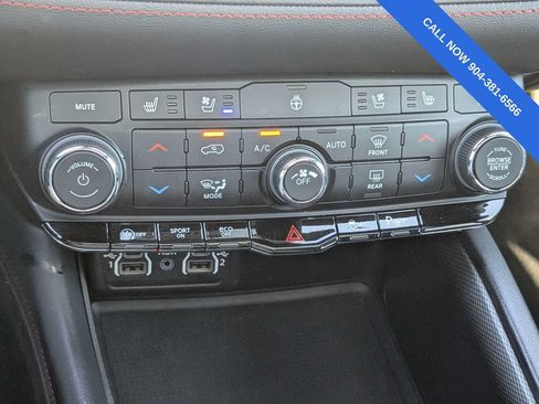 Used 2024 Dodge Durango GT AWD/4WD image 23
