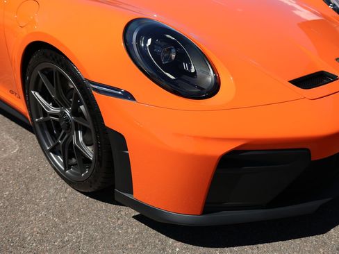Used 2026 Porsche 911 GT3 RWD image 17