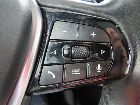 Used 2021 BMW 540i w/ Executive Package image 24