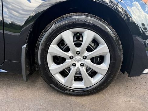 Used 2026 Toyota Corolla LE FWD image 13