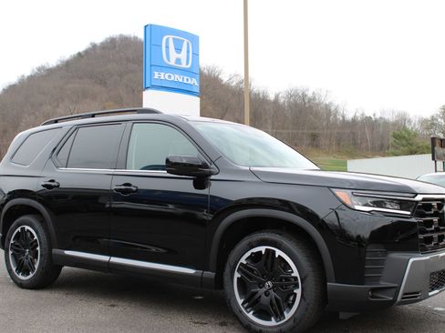 New 2026 Honda Pilot Touring image 6