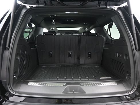 New 2026 GMC Yukon XL Denali image 28