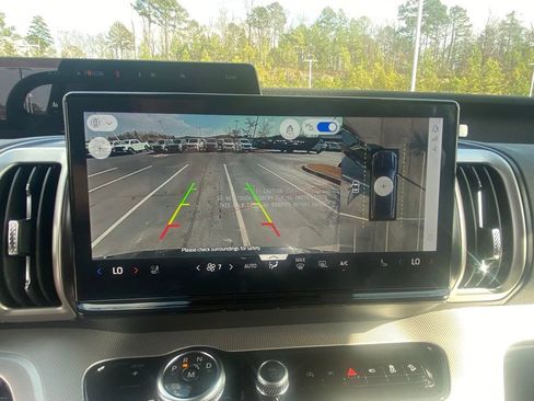 New 2026 Ford Expedition Max Active image 16