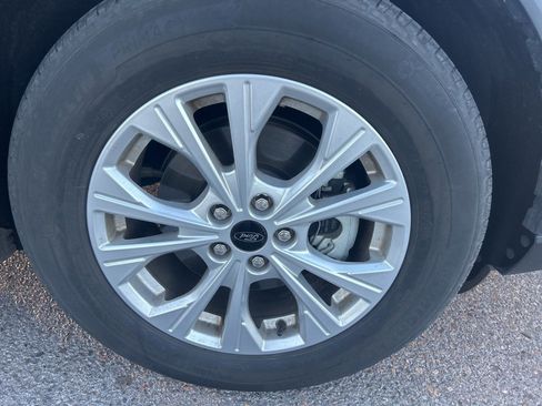 Used 2025 Ford Escape Active image 6