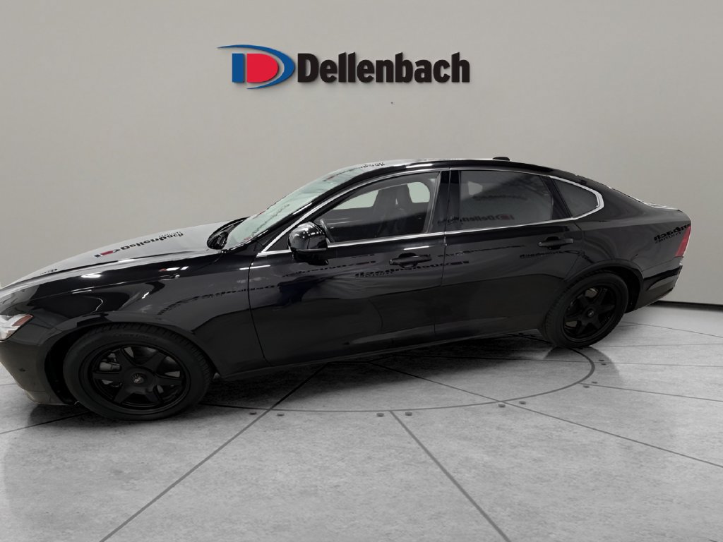 Used 2017 Volvo S90 T6 Momentum w/ Vision Package AWD/4WD image 2