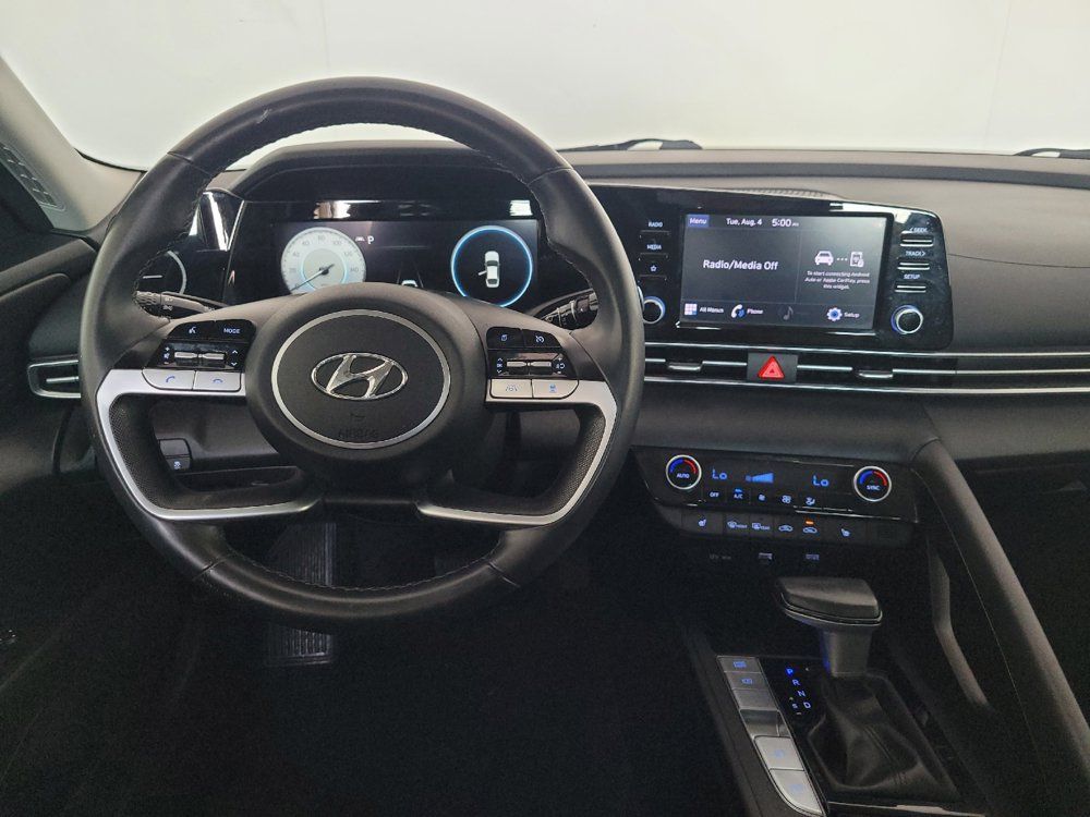 Used 2021 Hyundai Elantra SEL w/ Convenience Package FWD image 22