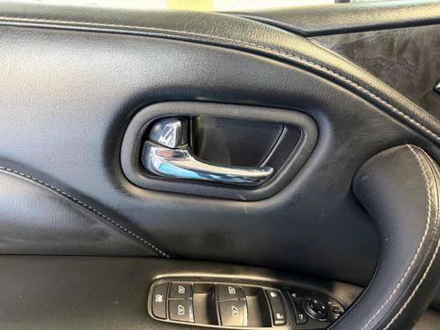 Used 2024 INFINITI QX80 Luxe image 12