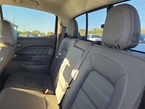 Certified 2021 GMC Canyon Denali image 9