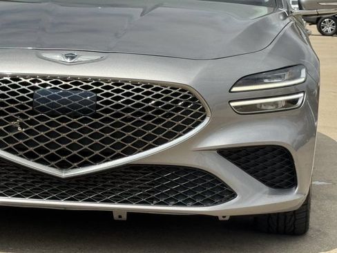 Used 2022 Genesis G70 3.3T RWD image 10