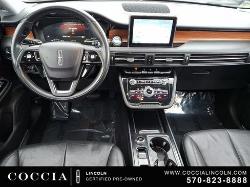 Used 2022 Lincoln Corsair Reserve w/ Equipment Group 201A AWD/4WD image 11