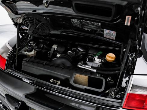 Used 2004 Porsche 911 GT3 image 79