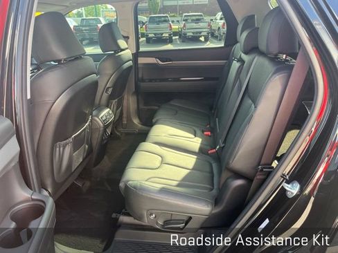 Used 2025 Hyundai Palisade SEL AWD/4WD image 31