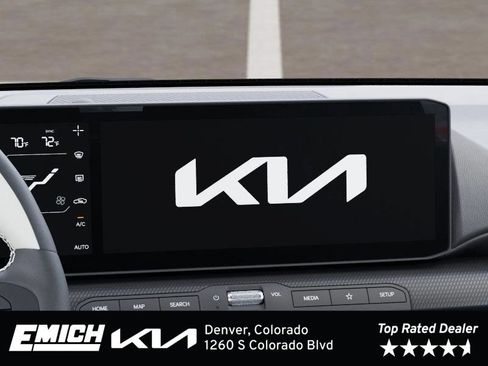 New 2025 Kia K4 GT-Line image 18