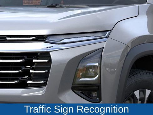 New 2026 Chevrolet Equinox LT w/ Safety and Technology Package image 10