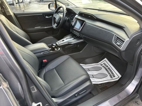 Used 2018 Honda Clarity Touring image 22