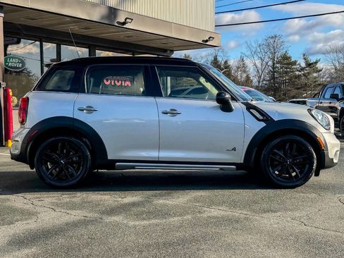 Used 2016 MINI Cooper Countryman S image 3