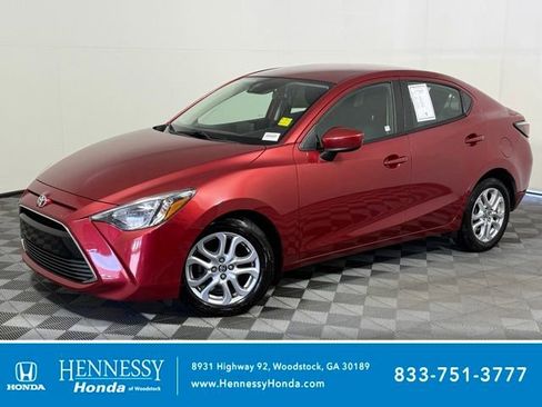Used 2017 Toyota Yaris iA FWD image 1