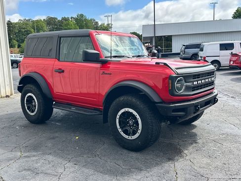 Used 2023 Ford Bronco Black Diamond w/ Sasquatch Package AWD/4WD image 4