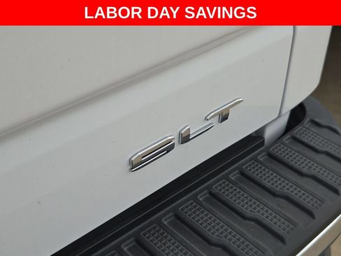 Used 2025 GMC Sierra 1500 SLT w/ SLT Premium Plus Package AWD/4WD image 26