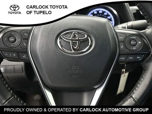 Used 2020 Toyota Camry SE FWD image 16