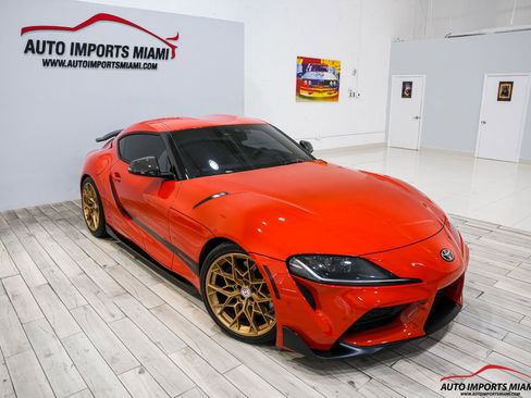 Used 2024 Toyota Supra RWD image 30