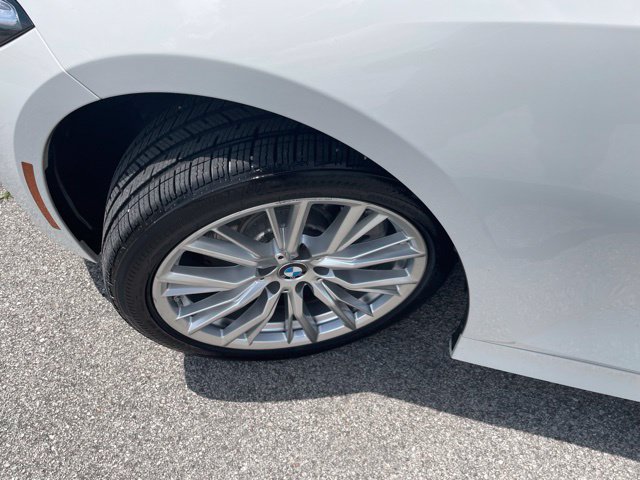 Used 2023 BMW 330i xDrive Sedan w/ Driving Assistance Package AWD/4WD image 10