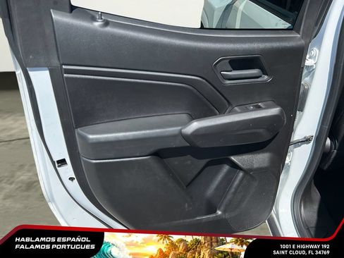 Used 2025 Chevrolet Colorado W/T RWD image 20