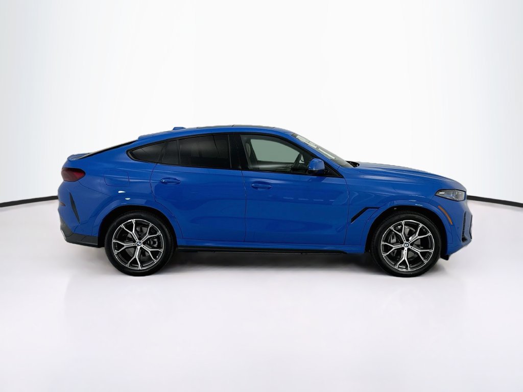 New 2027 BMW X6 xDrive40i w/ Executive Package AWD/4WD image 4