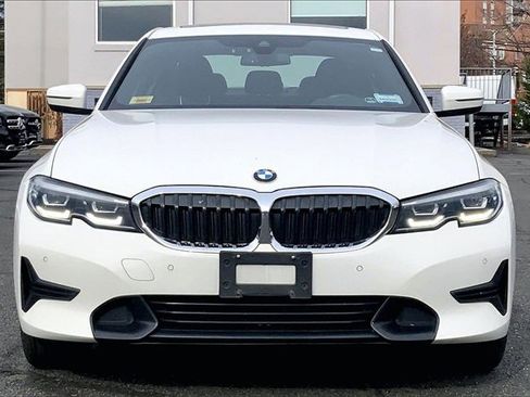 Used 2020 BMW 330i xDrive Sedan w/ Convenience Package image 2