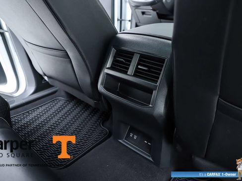 Used 2023 Volkswagen Atlas Cross Sport SEL AWD/4WD image 39