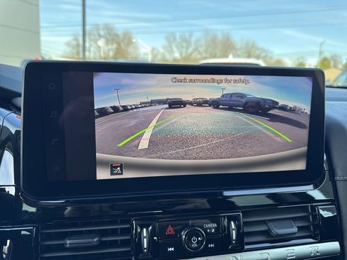 New 2026 Nissan Pathfinder SV image 17