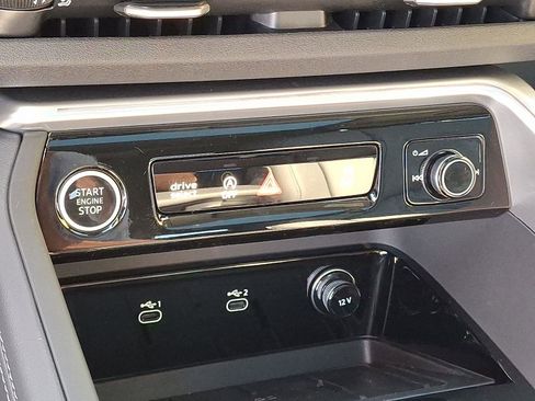 New 2025 Audi Q5 Premium Plus image 12