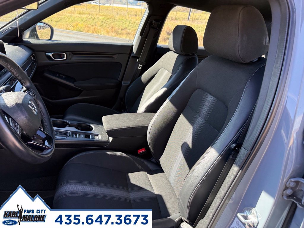 Used 2023 Honda Civic Sport image 14