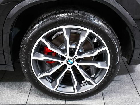 Used 2025 BMW X4 M40i w/ Premium Package AWD/4WD image 8