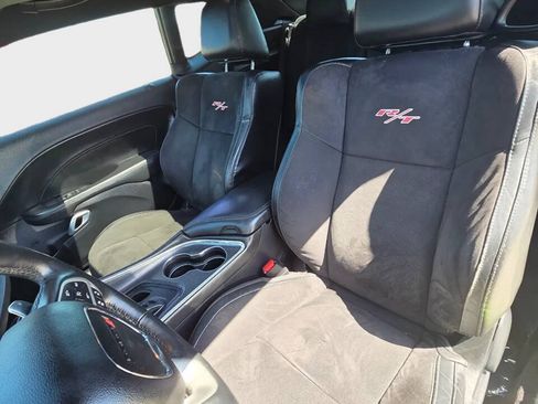 Used 2015 Dodge Challenger R/T Plus RWD image 11